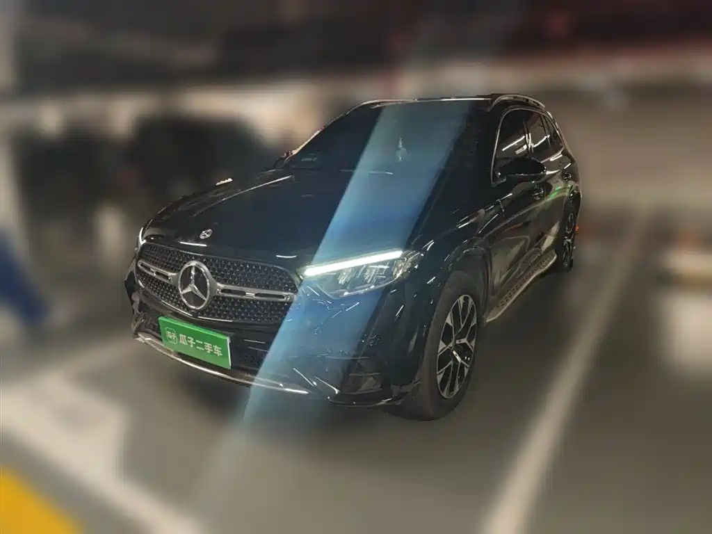 Mercedes-Benz GLC 2023 — фото 1