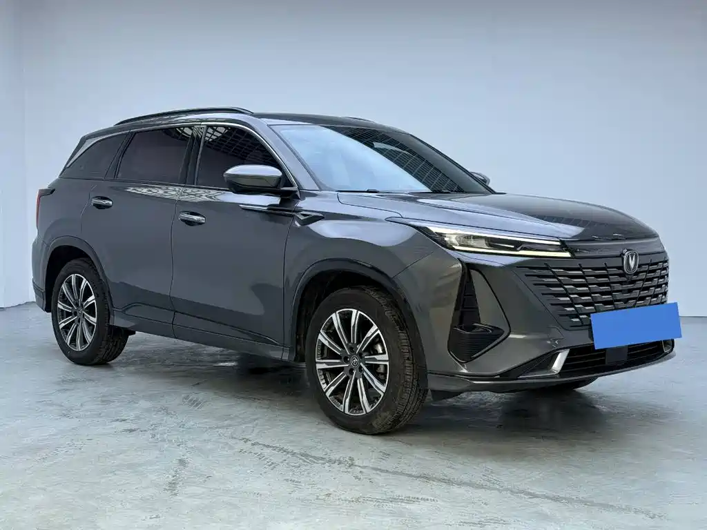 Changan CS75 PLUS 2024 — фото 3