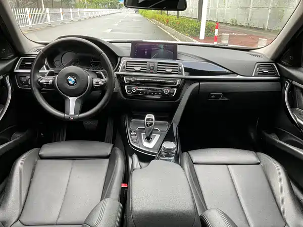 BMW 3 Series 2019