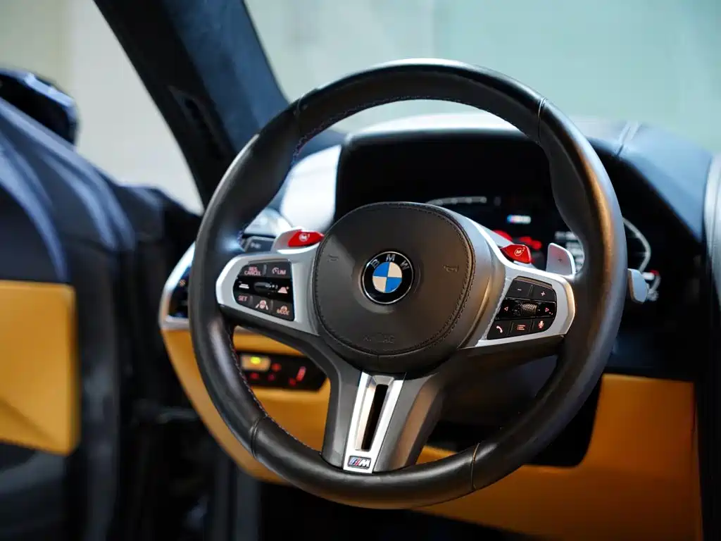 BMW M8 2021 — фото 33