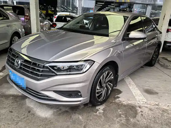 Volkswagen Sagitar 2022