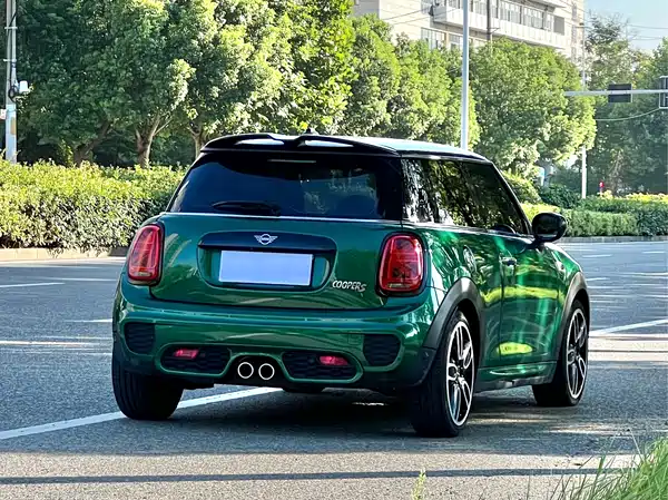 MINI 2021