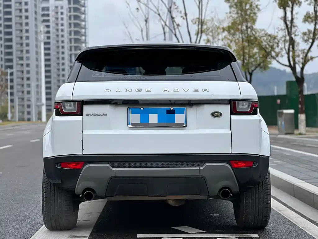 Land Rover Evoque 2017 — фото 15