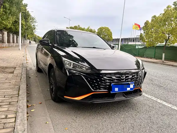 Dongfeng Yixuan 2022