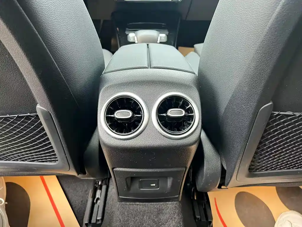 Mercedes-Benz A-Class 2023 — фото 19