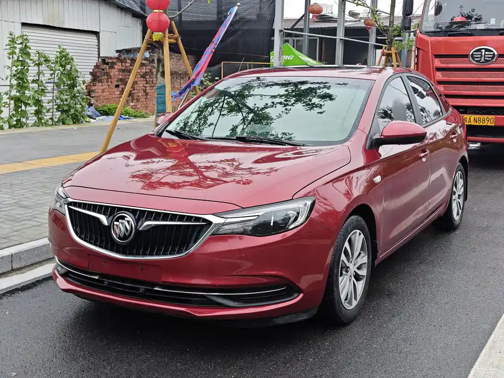 Buick Excelle 2019 — фото 1