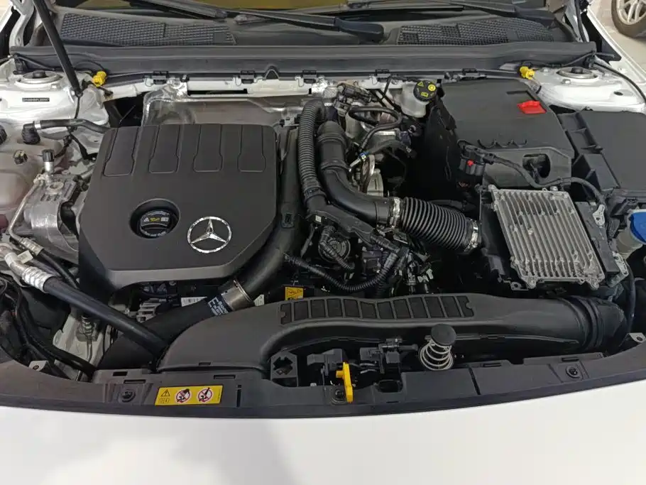 Mercedes-Benz A-Class 2023 — фото 10
