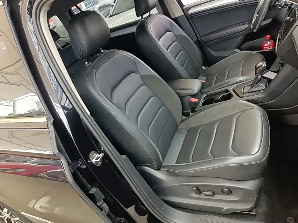 Volkswagen Tiguan L 2018 — фото 25