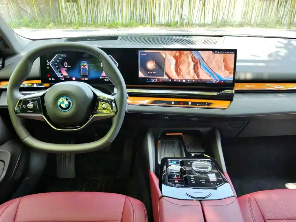 BMW i5 2024 — фото 9