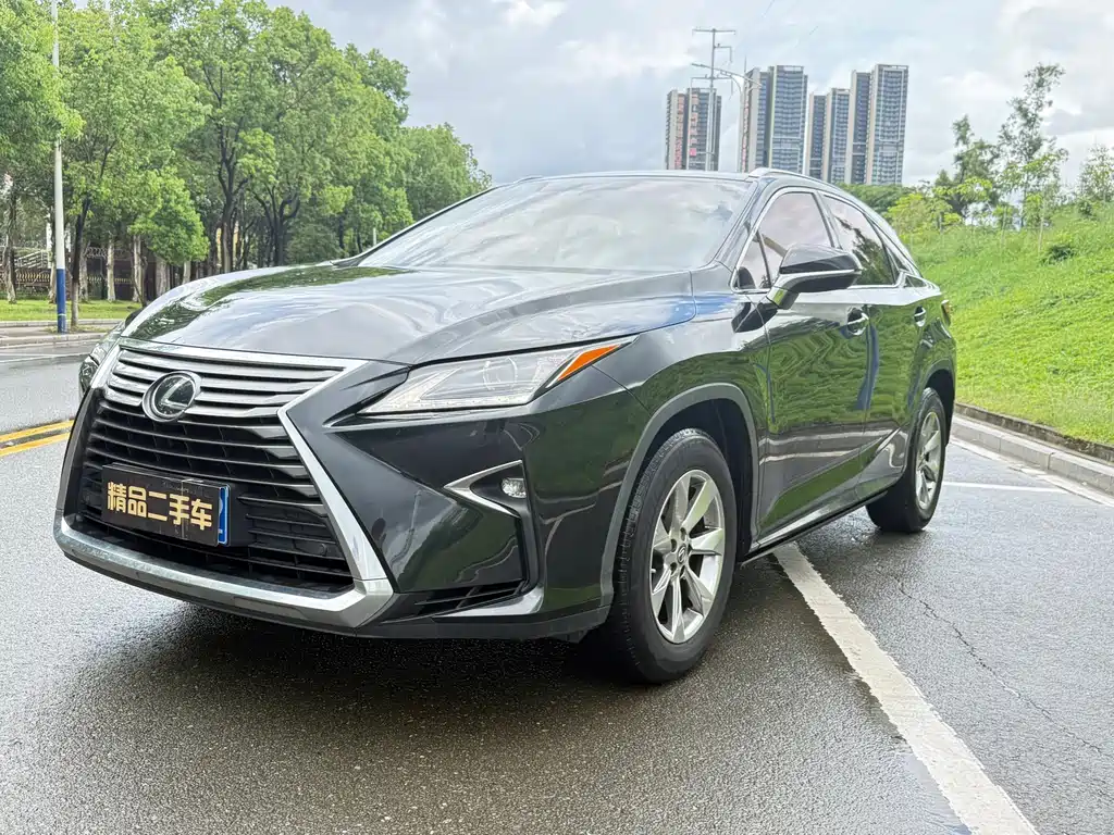 Lexus RX 2019