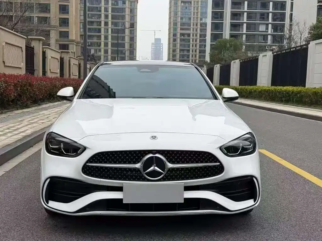 Mercedes-Benz C-Class 2023