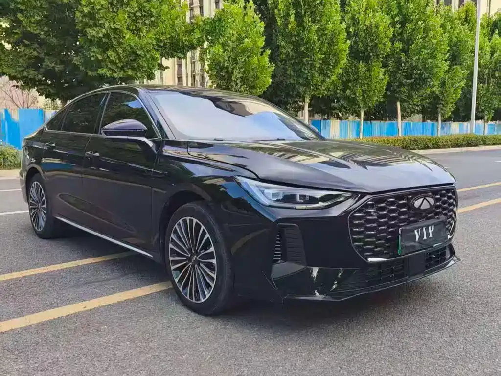 Chery Fengyun A8L 2025 — фото 3