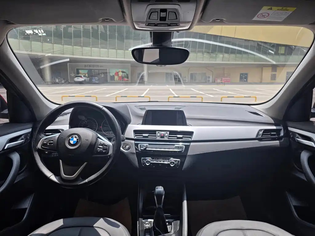 BMW X1 2016 — фото 16