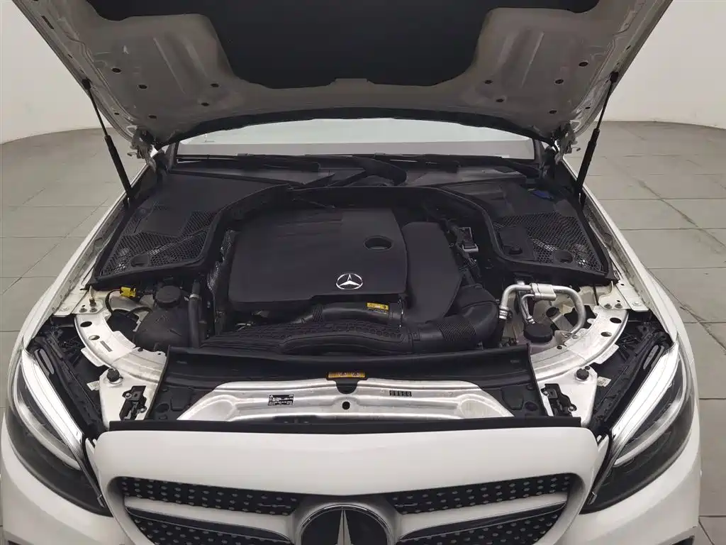 Mercedes-Benz C-Class 2018 — фото 6