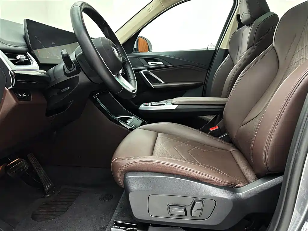 BMW X1 2023 — фото 19