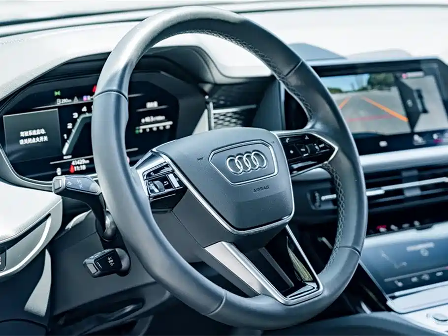 Audi Q6 2023 — фото 10