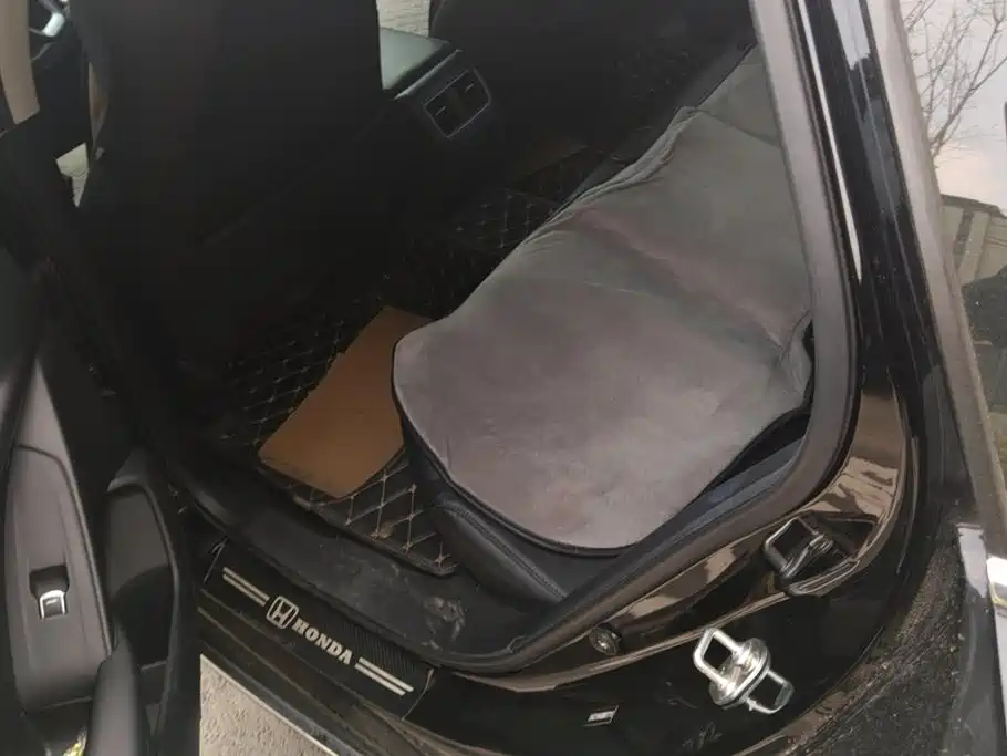 Honda Accord 2021 — фото 11