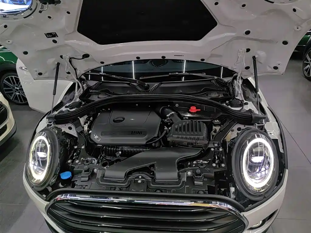 MINI Clubman 2023 — фото 20