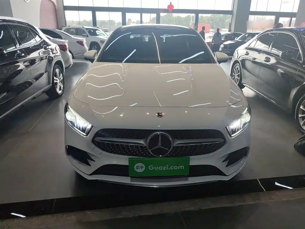 Mercedes-Benz A-Class 2023 — фото 3