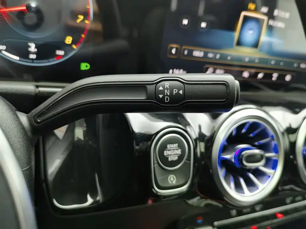 Mercedes-Benz GLA 2022 — фото 13