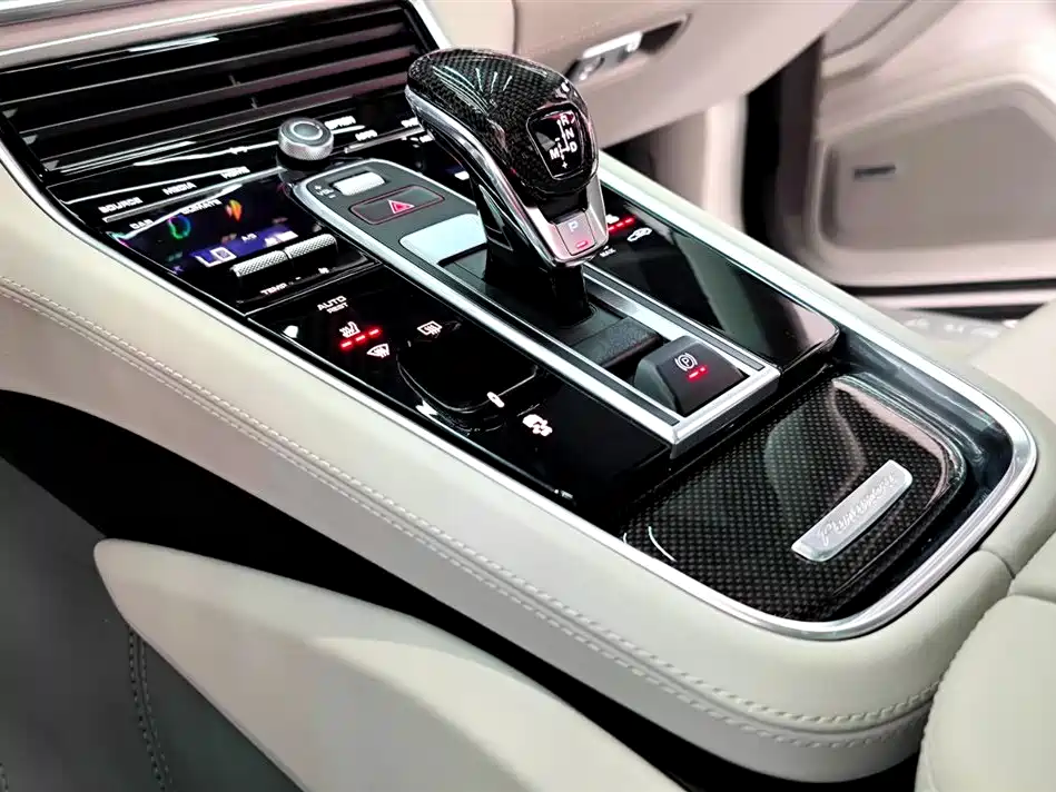Porsche Panamera 2022 — фото 10