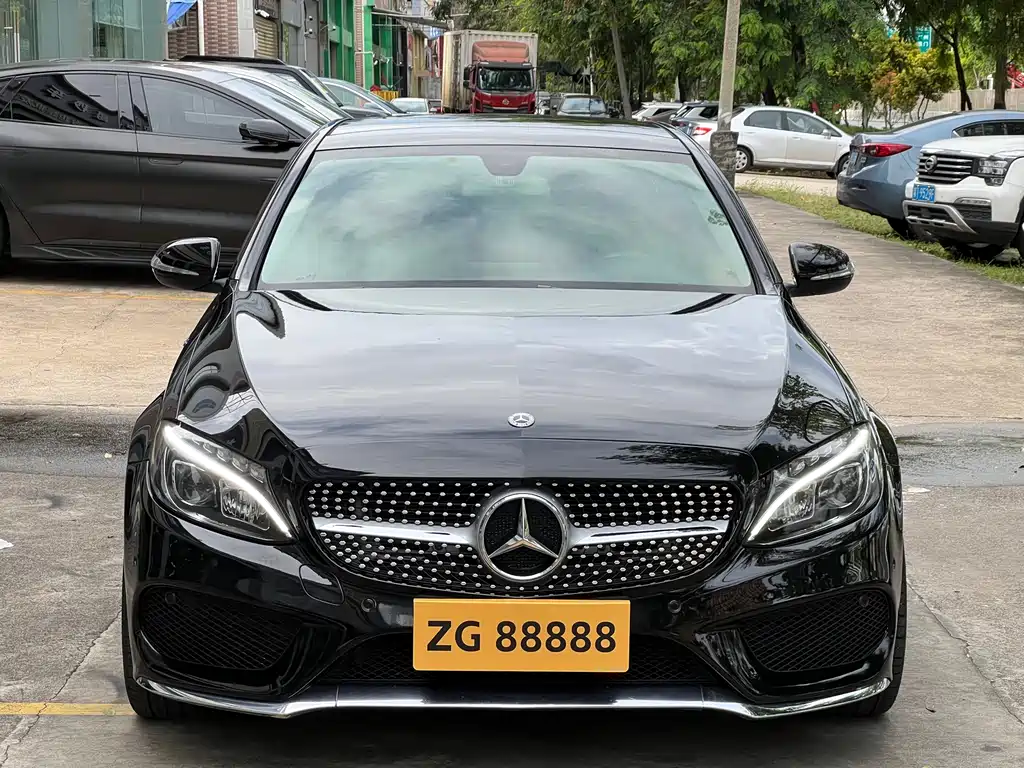 Mercedes-Benz C-Class 2018
