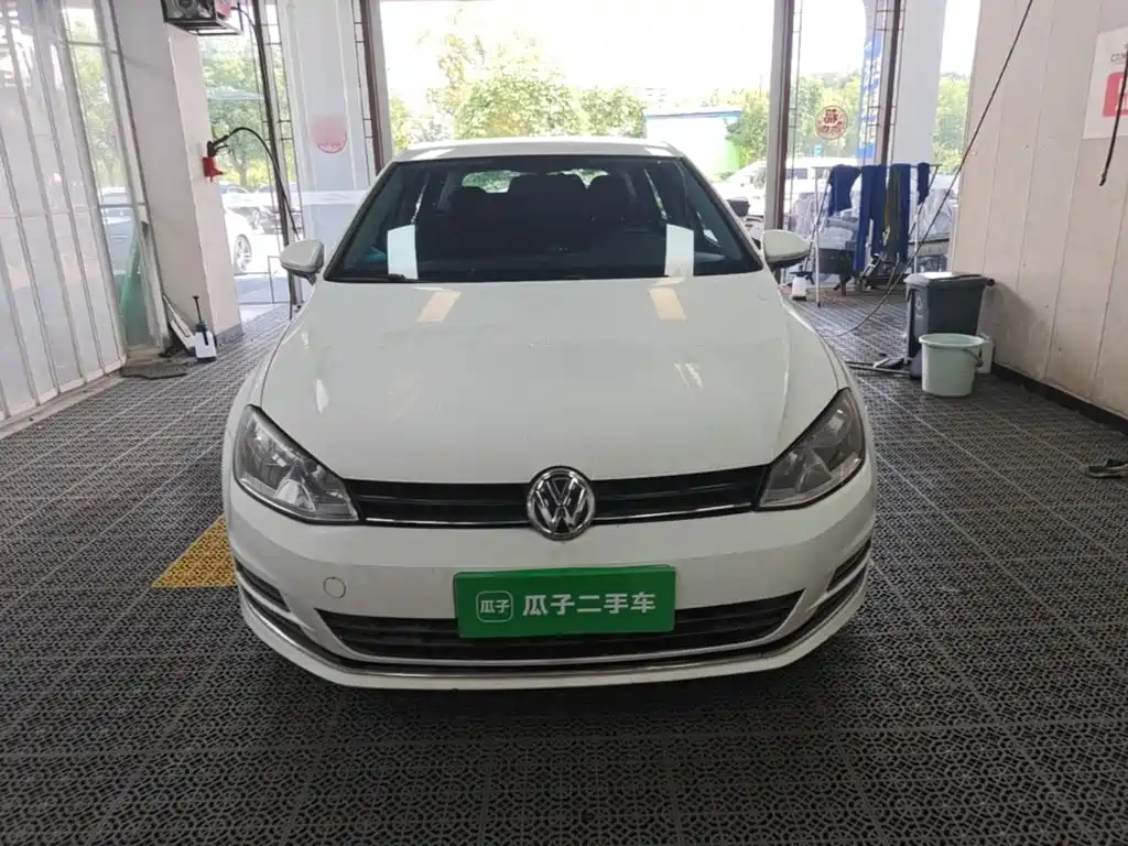 Volkswagen Golf 2016