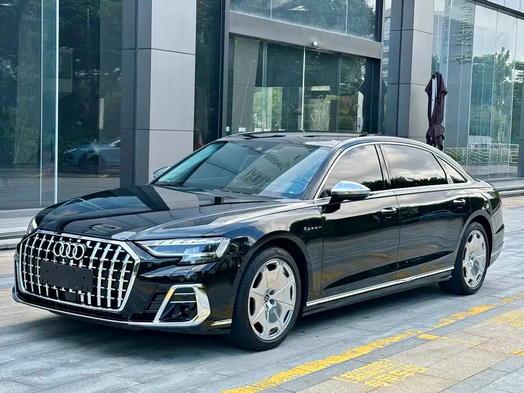 Audi A8 2024