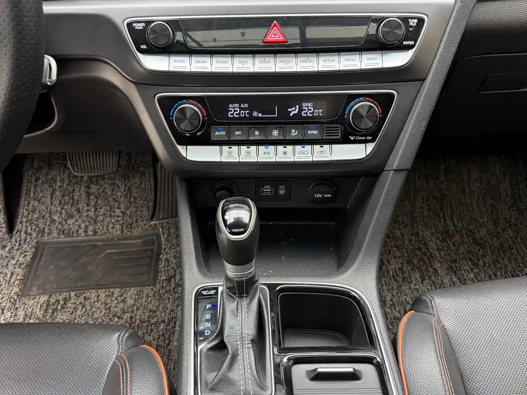 Hyundai Sonata 2017 — фото 12