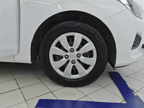 Hyundai Accent 2021