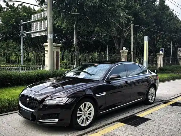 Jaguar XFL 2018