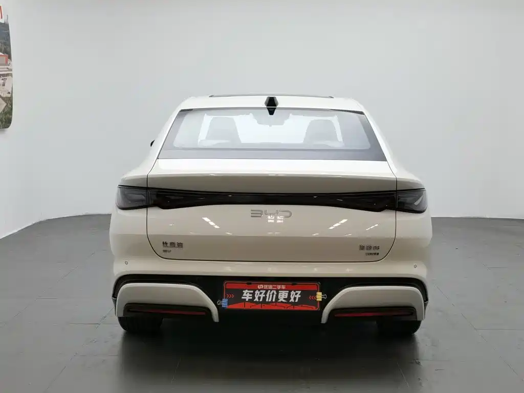 BYD Seal 06 2025
