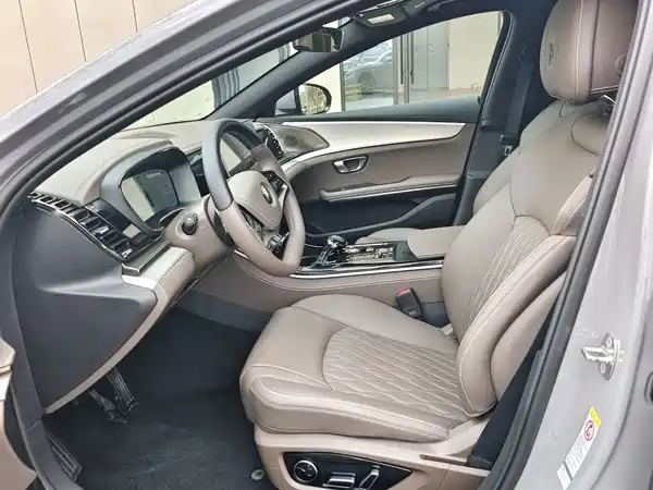 BYD Han 2025