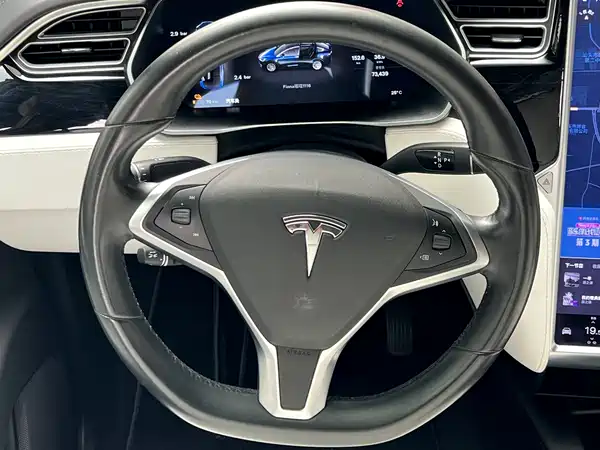 Tesla Model X 2016