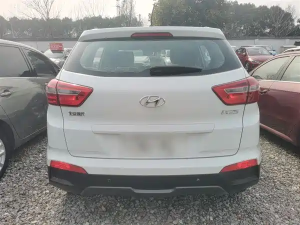 Hyundai ix25 2015