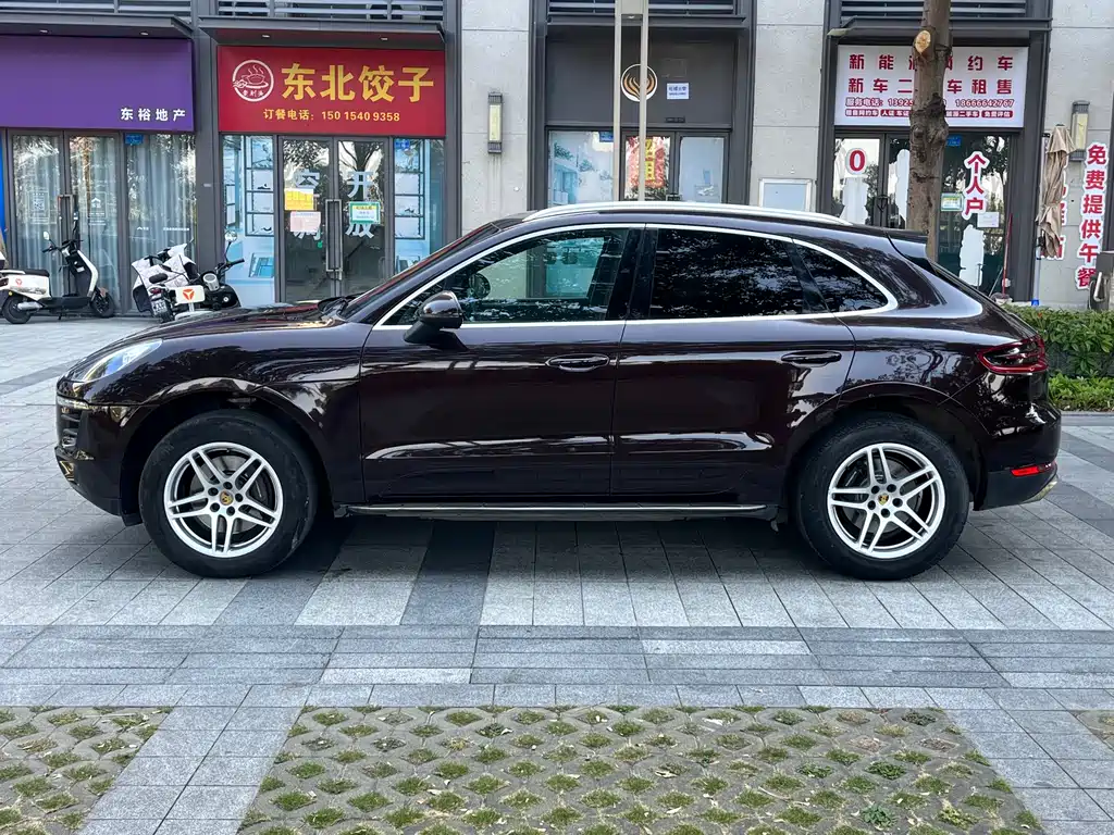 Porsche Macan 2017 — фото 4