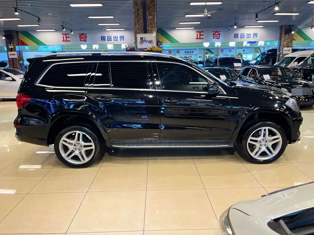 Mercedes-Benz GL-Class 2015 — фото 7