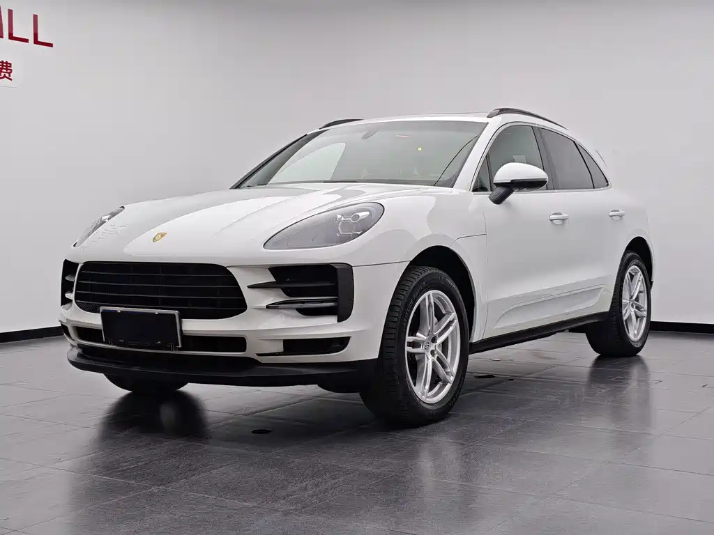 Porsche Macan 2015 — фото 1