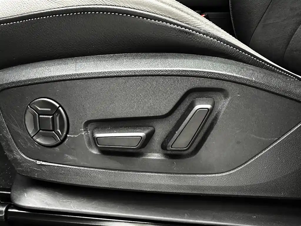 Audi Q3 2022 — фото 17