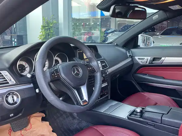 Mercedes-Benz E-Class 2015