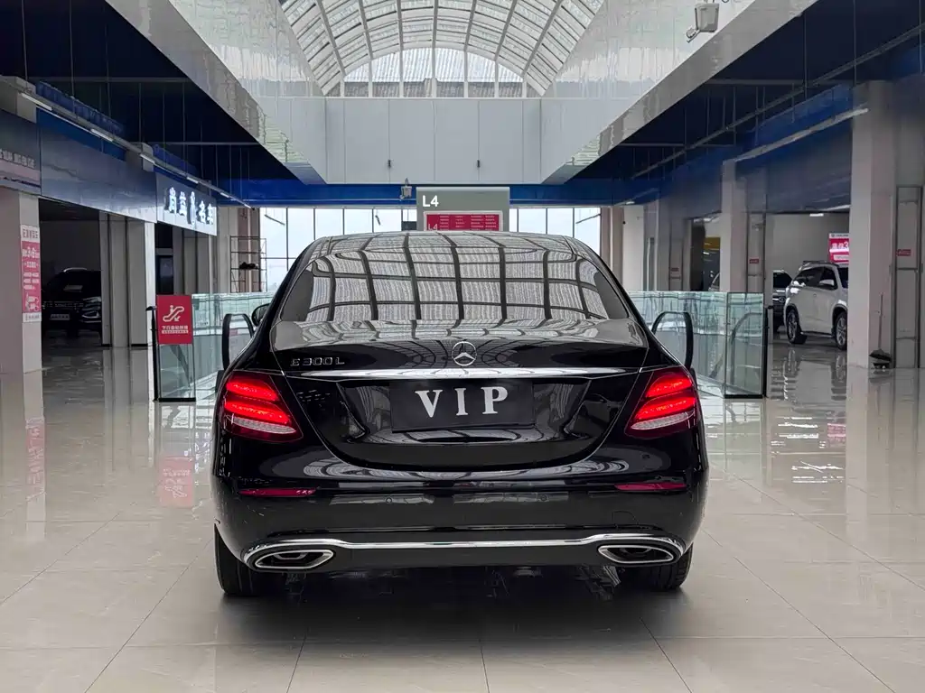Mercedes-Benz E-Class 2018