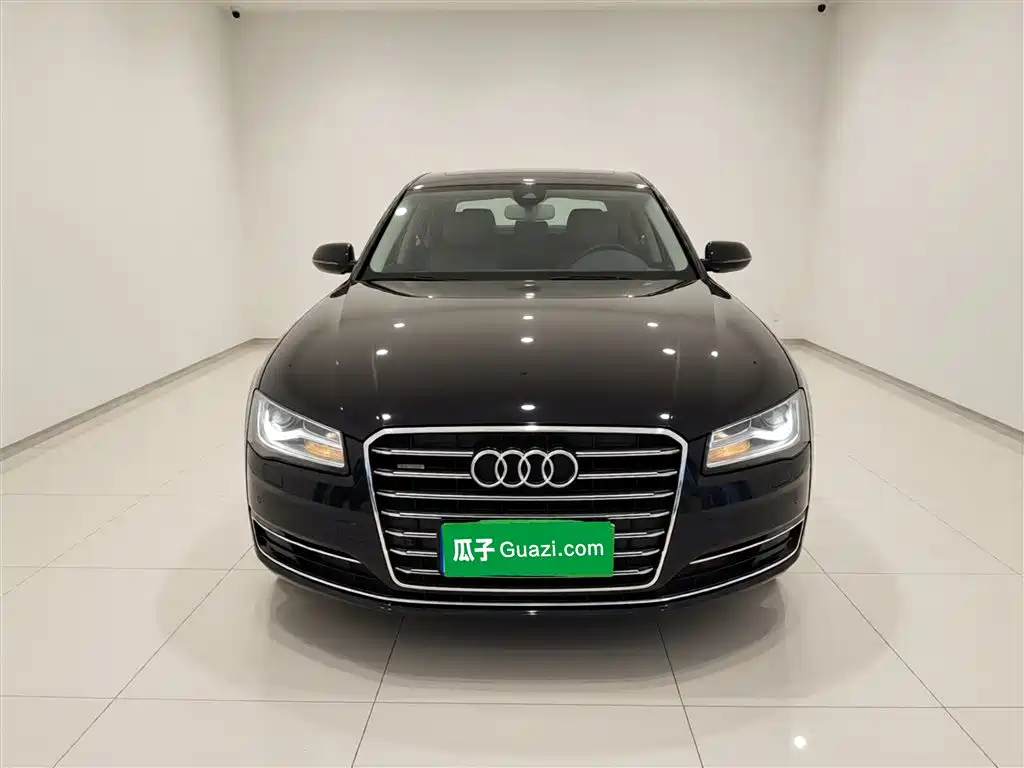 Audi A8 2015 — фото 3