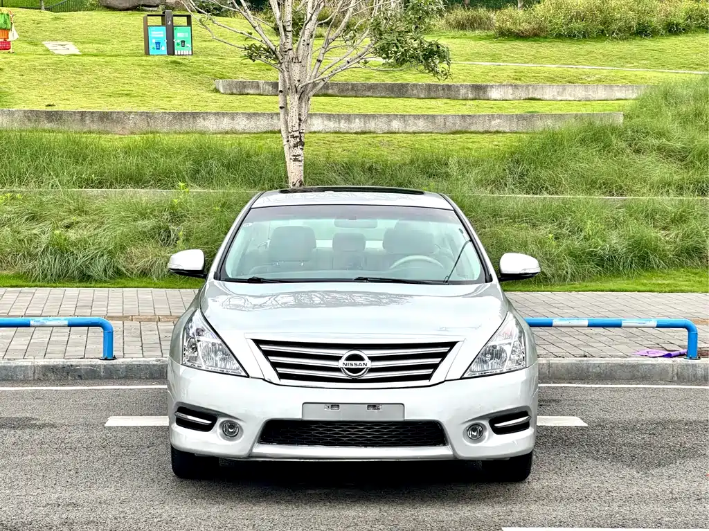 Nissan Teana 2011 — фото 2