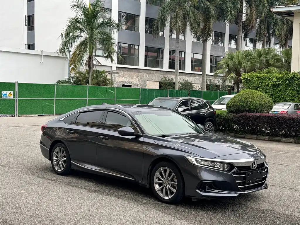 Honda Accord 2022 — фото 3