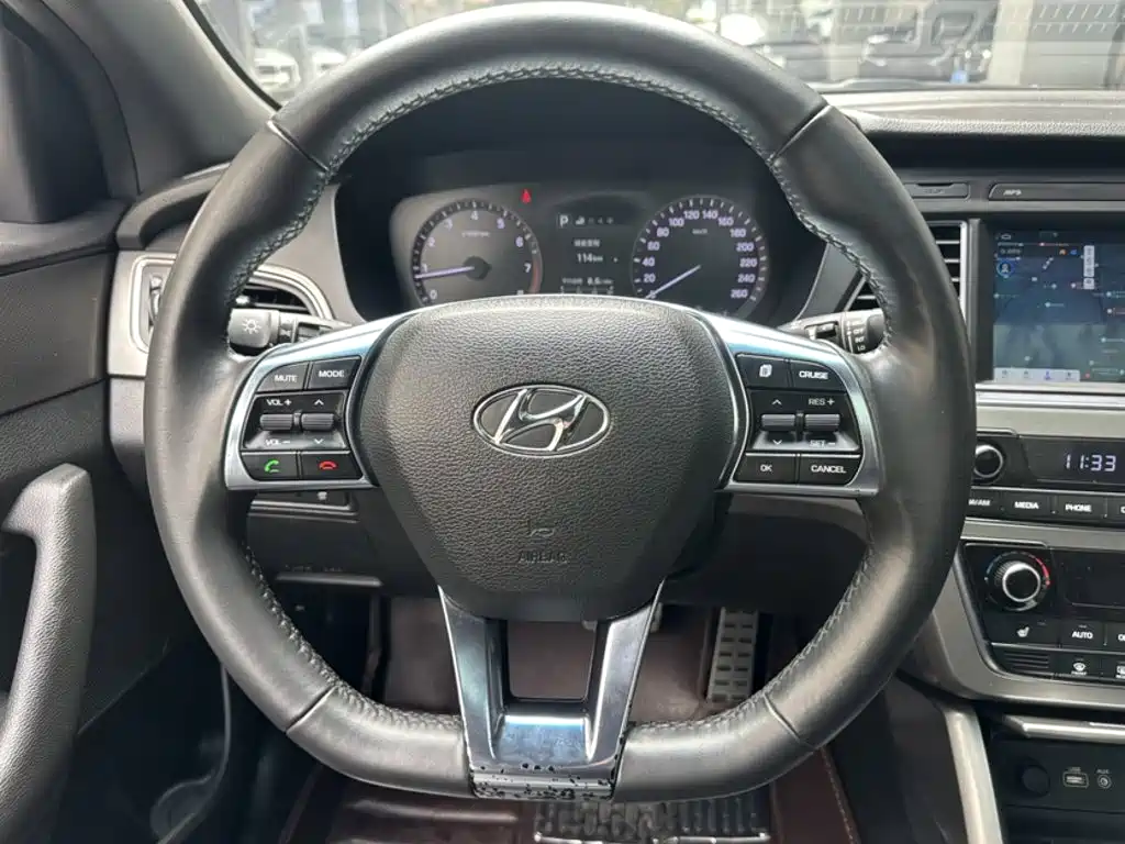 Hyundai Sonata 2015 — фото 16