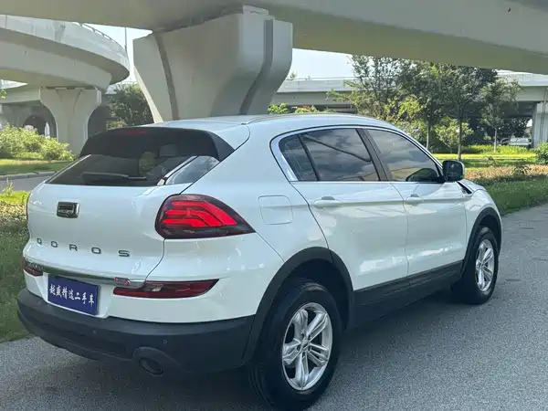 Qoros 5 2019