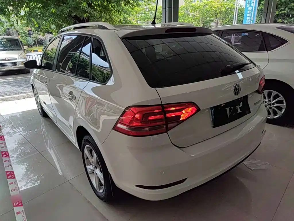 Volkswagen Santana 2016