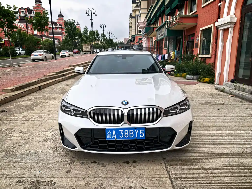 BMW 3 Series 2023