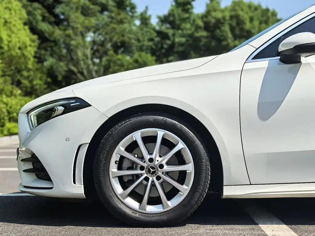Mercedes-Benz A-Class 2021 — фото 10
