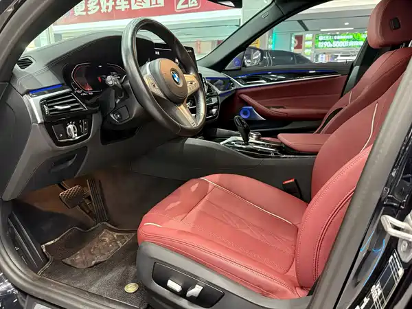 BMW 5 Series 2023